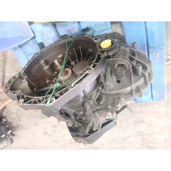 Recambio de caja casco para nissan interstar furgoneta (x70) dci 120 referencia OEM IAM pf6005  