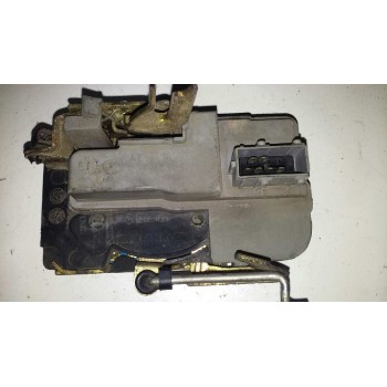 CERRADURA PUERTA DELANTERA IZQUIERDA 5P CUADRADO 6 PINS