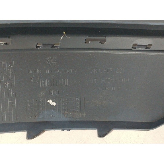 Recambio de paragolpes delantero para volkswagen passat b8 variant (3g5, cb5) 1.8 tsi referencia OEM IAM 3G0807221  