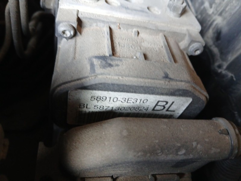 Recambio de abs para kia sorento i (jc) 2.5 crdi referencia OEM IAM 589103E310  