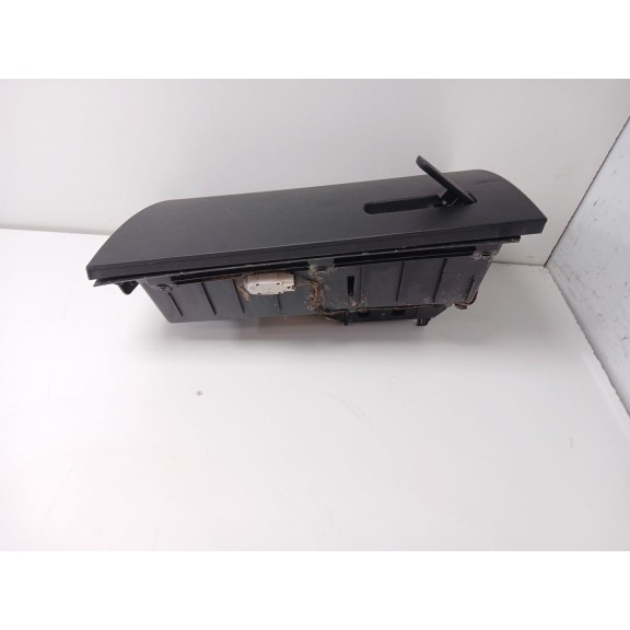 Recambio de guantera para mercedes-benz gla (h247) gla 200 d (247.712) referencia OEM IAM 15367758EU  