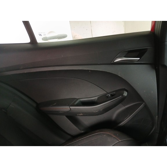 Recambio de guarnecido puerta trasera izquierda para mg mg 3 1.5 hybrid referencia OEM IAM   