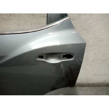 Recambio de puerta trasera izquierda para ssangyong tivoli referencia OEM IAM   