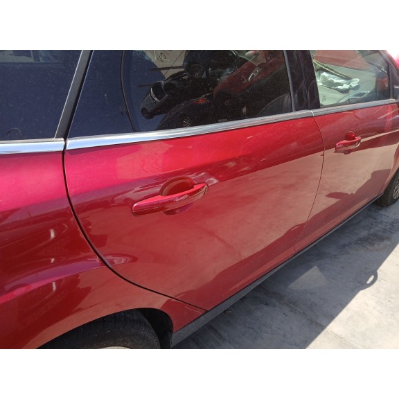 Recambio de puerta trasera derecha para ford focus iii 1.6 tdci referencia OEM IAM   