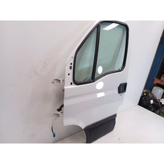 Recambio de puerta delantera izquierda para iveco daily pr cabina doble 29 l... batalla 3450 referencia OEM IAM 99460119  