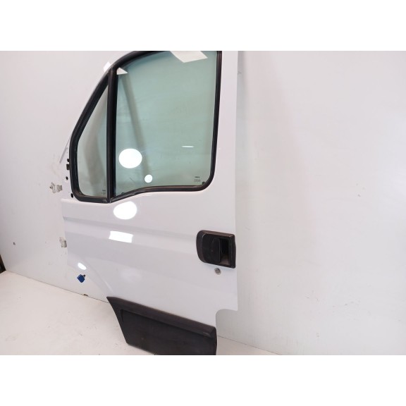 Recambio de puerta delantera izquierda para iveco daily pr cabina doble 29 l... batalla 3450 referencia OEM IAM 99460119  