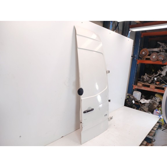 Recambio de puerta trasera derecha para volkswagen crafter 30-50 furgoneta (2e_) 2.5 tdi referencia OEM IAM   