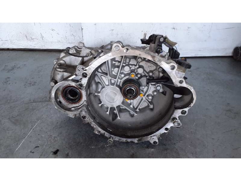 Recambio de caja cambios para kia ceed drive referencia OEM IAM WMJ6H 4311132411 