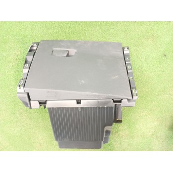 Recambio de guantera para renault clio v referencia OEM IAM   