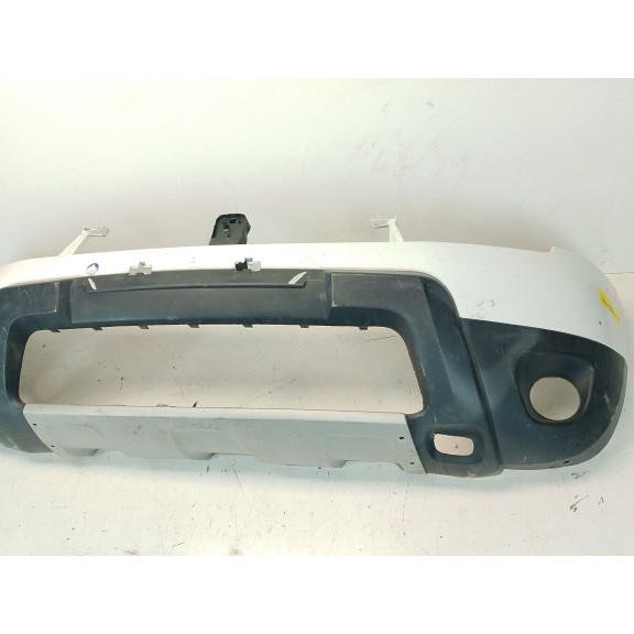 Recambio de paragolpes delantero para dacia duster ambiance 4x2 referencia OEM IAM 620220025R  