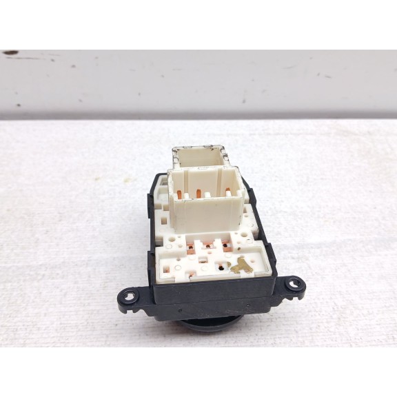 Recambio de mando retrovisor para kia carens iv 1.7 crdi referencia OEM IAM 93540A4010  