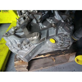 Recambio de caja casco para toyota yaris active referencia OEM IAM   6V