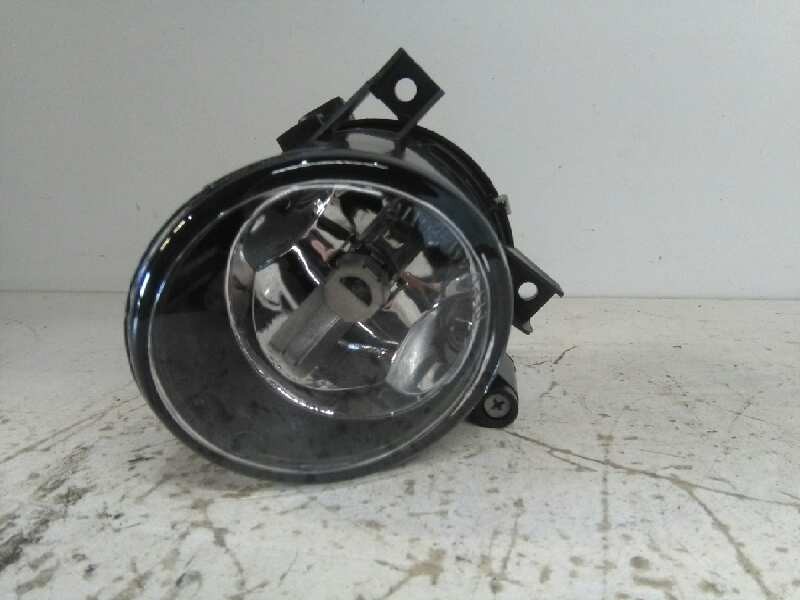 Recambio de faro antiniebla derecho para volkswagen polo (9n1) referencia OEM IAM  NUEVO H3