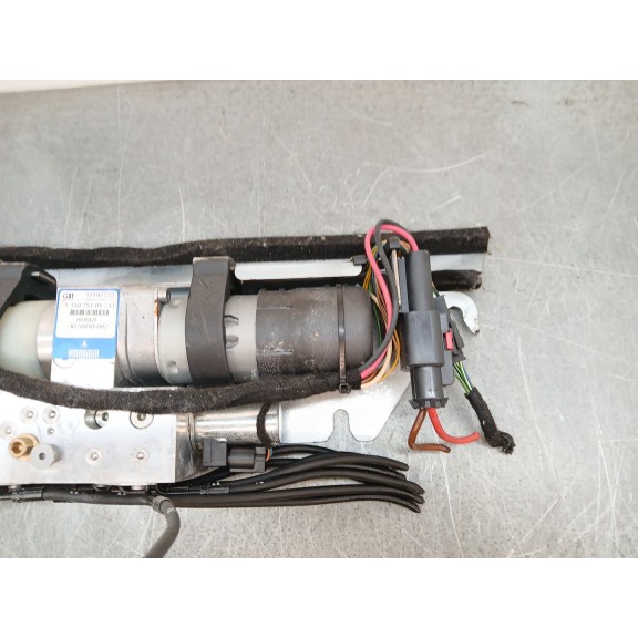 Recambio de motor techo electrico para opel astra twin top 1.8 16v referencia OEM IAM 13197772 133025101/11 HB70810-002