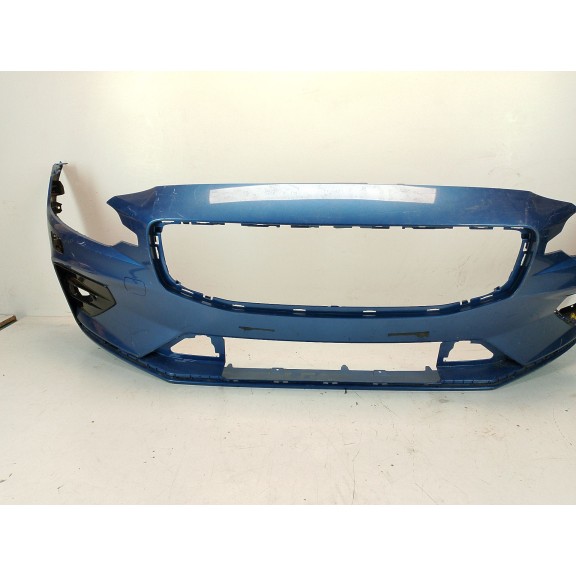 Recambio de paragolpes delantero para volvo v60 ii (225) d4 polestar awd referencia OEM IAM 31690530  
