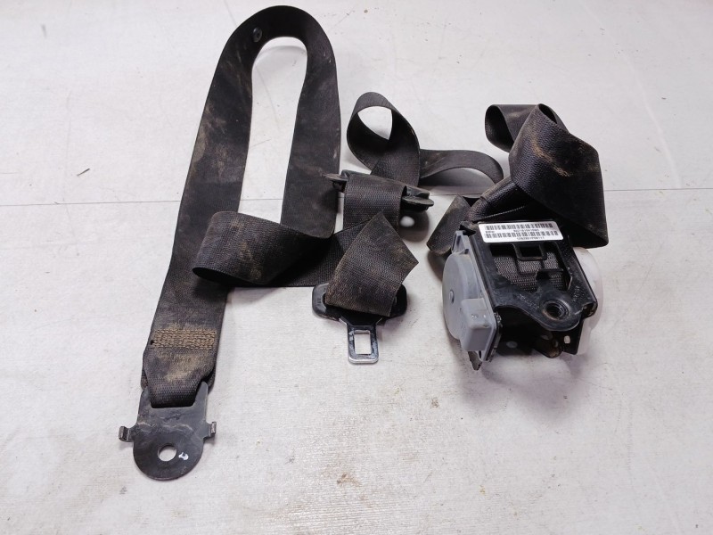 Recambio de cinturon seguridad delantero izquierdo para bmw x6 (e71, e72) m referencia OEM IAM S2716104109H  