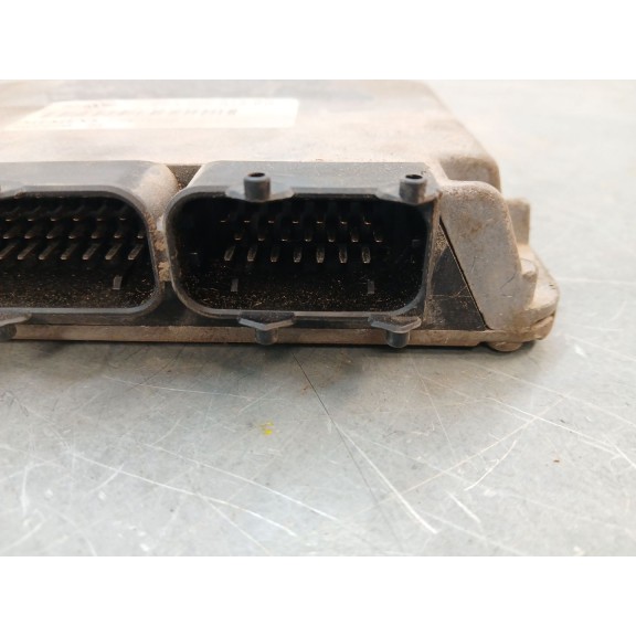 Recambio de centralita motor uce para volkswagen golf iv (1j1) 1.6 referencia OEM IAM 06A906019BQ 5WP444803 