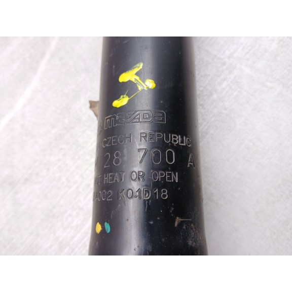 Recambio de amortiguador trasero derecho para mazda cx-5 (kf) 2.0 referencia OEM IAM kb8m28700a  
