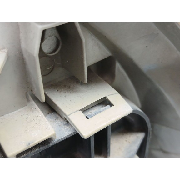 Recambio de piloto trasero izquierdo para volkswagen golf v berlina (1k1) highline referencia OEM IAM 11a400b  