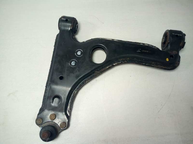 Recambio de brazo suspension inferior delantero izquierdo para opel astra gtc enjoy referencia OEM IAM 90496036  