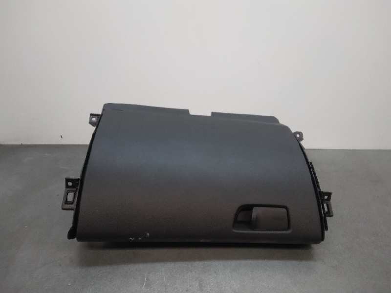 Recambio de guantera para renault megane iv berlina 5p 1.3 tce referencia OEM IAM P685001166R  