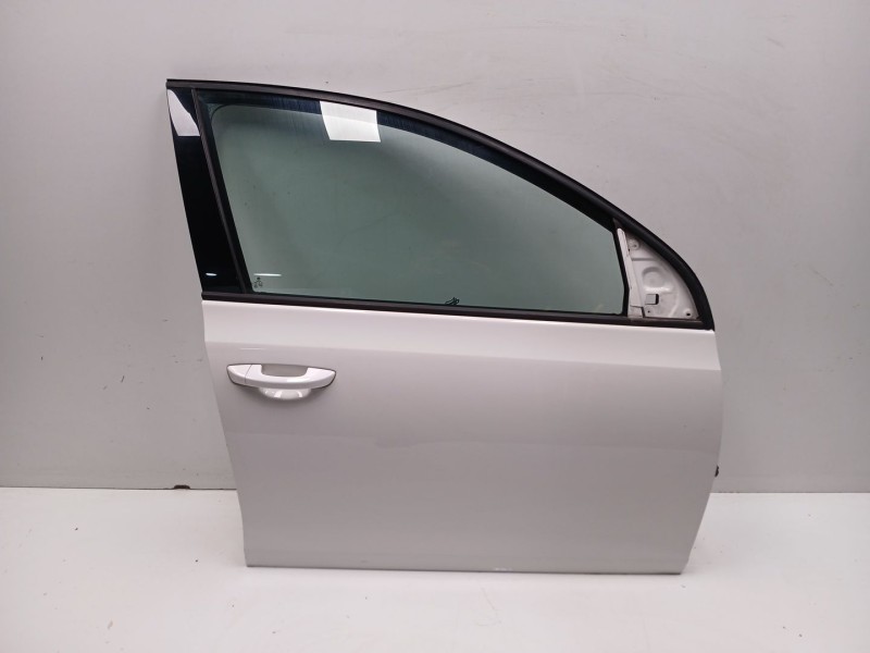 Recambio de puerta delantera derecha para volkswagen golf vi (5k1) 1.6 tdi referencia OEM IAM 1K5831106F  