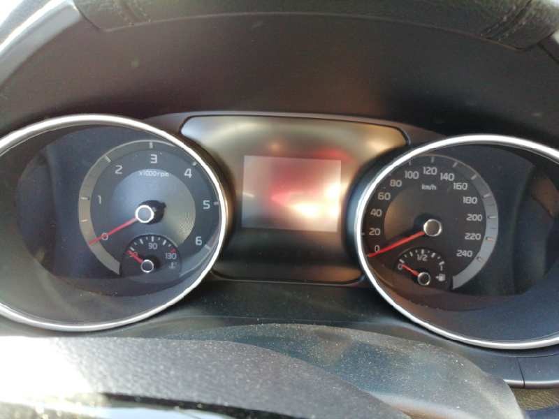 Recambio de cuadro instrumentos para kia ceed drive referencia OEM IAM 94021j7260  