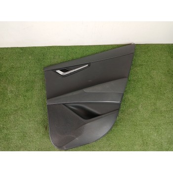 GUARNECIDO PUERTA TRASERA DERECHA 83308AT000CCV 