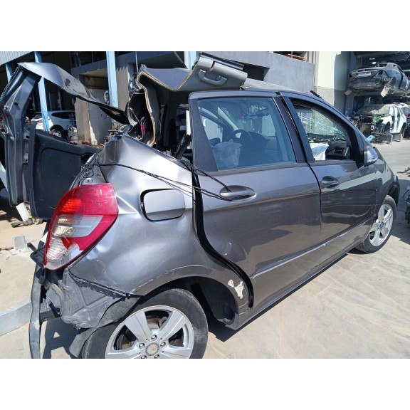 mercedes-benz clase a (w169) del año 2009