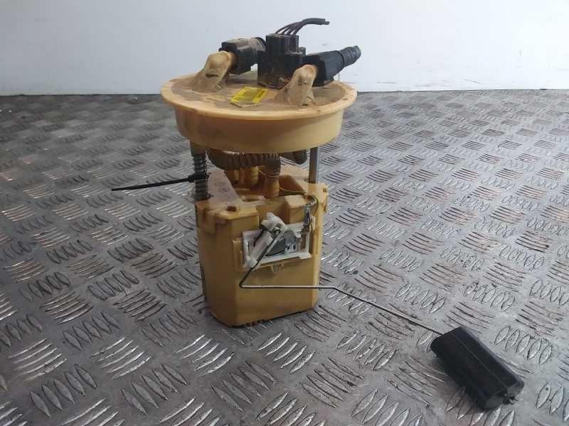 Recambio de aforador para ford fiesta (cb1) ghia referencia OEM IAM 8V519275  