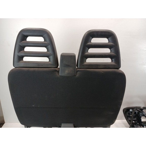 Recambio de asiento delantero derecho para iveco daily pr cabina doble 29 l... batalla 3450 referencia OEM IAM  DOBLE 
