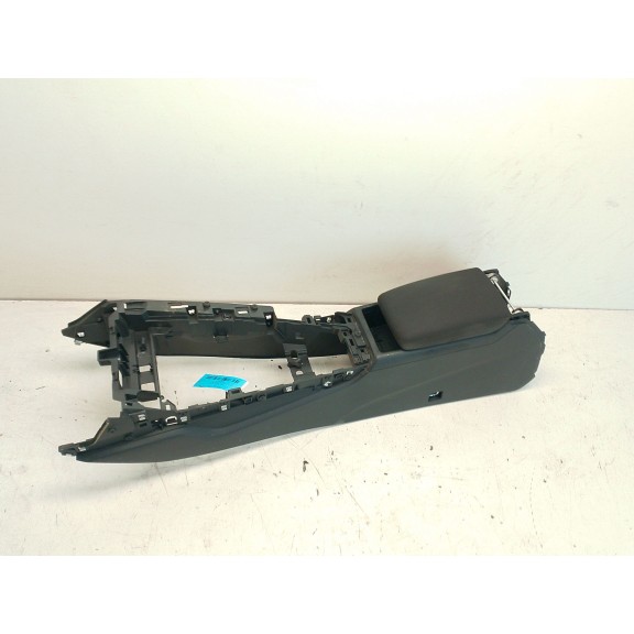 Recambio de apoyabrazos central para audi a4 b9 (8w2, 8wc) 2.0 tdi referencia OEM IAM   