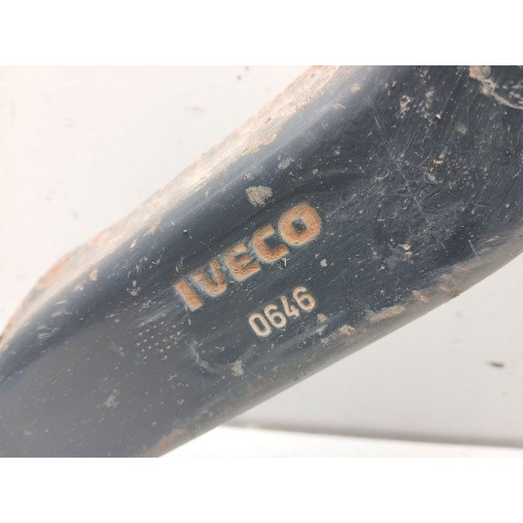 Recambio de brazo suspension inferior delantero derecho para iveco daily pr cabina doble 29 l... batalla 3450 referencia OEM IAM