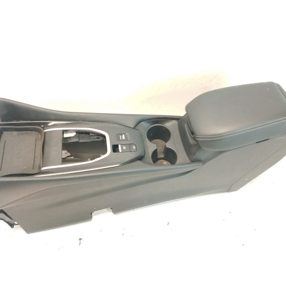 Recambio de apoyabrazos central para nissan qashqai iii (j12) 1.3 dig-t referencia OEM IAM 969206UM0A  969116UN0A