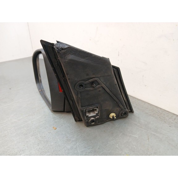 Recambio de retrovisor izquierdo para ford focus iii 1.6 tdci referencia OEM IAM E9024550  
