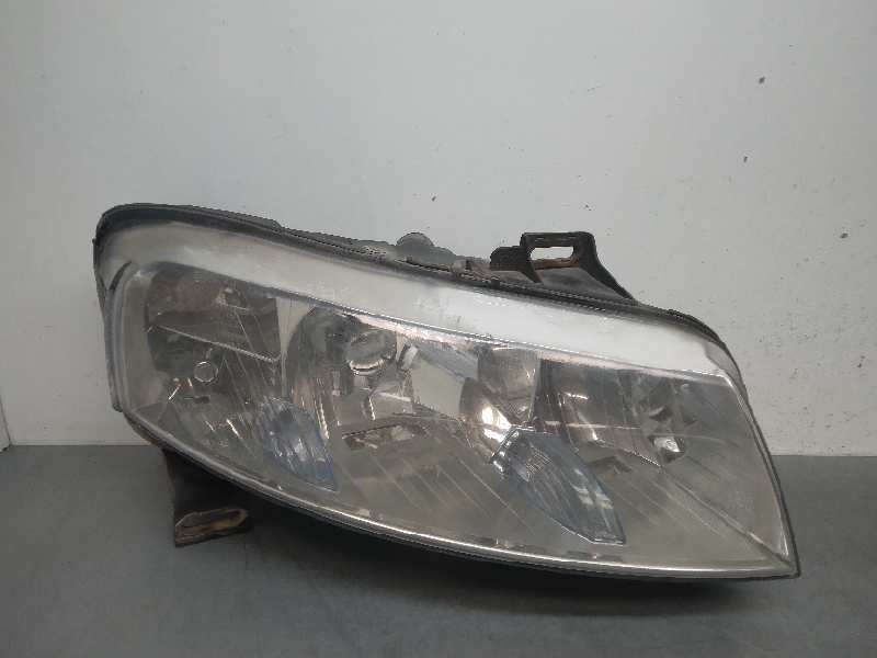 Recambio de faro derecho para fiat stilo (192) 1.9 jtd cat referencia OEM IAM 467807920 OPTICA RAYADA 5 PUERTAS