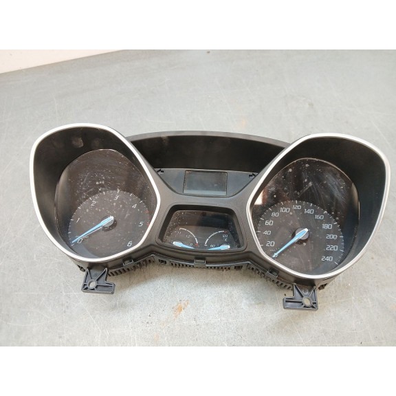 Recambio de cuadro instrumentos para ford focus iii 1.6 tdci referencia OEM IAM BM5T14C226AC BM5T14C028AK 