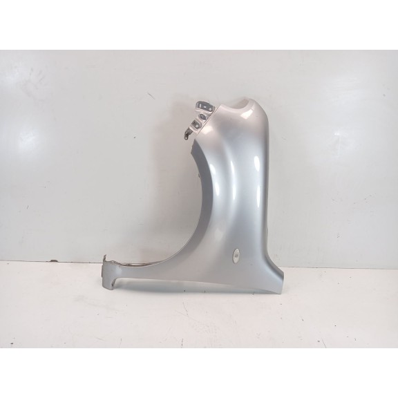 Recambio de aleta delantera izquierda para nissan cube (z12) 1.6 16v referencia OEM IAM F31011FAMA  