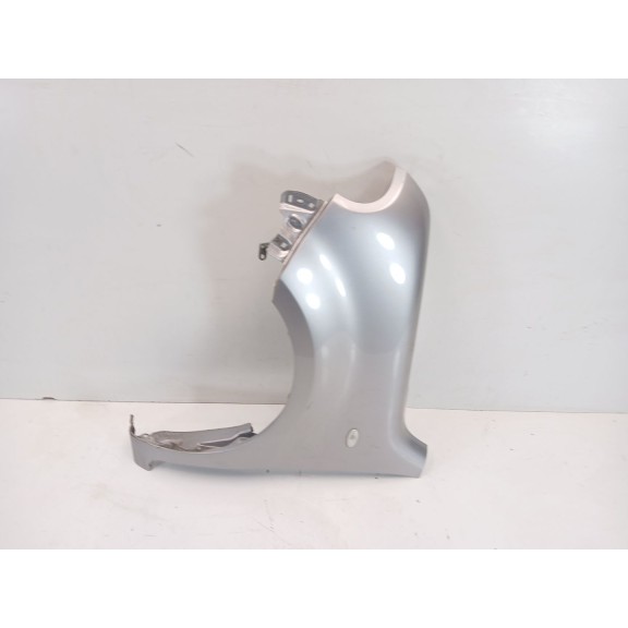 Recambio de aleta delantera izquierda para nissan cube (z12) 1.6 16v referencia OEM IAM F31011FAMA  