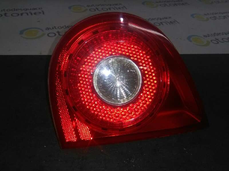 Recambio de piloto trasero derecho interior para volkswagen golf v berlina (1k1) sportline referencia OEM IAM   