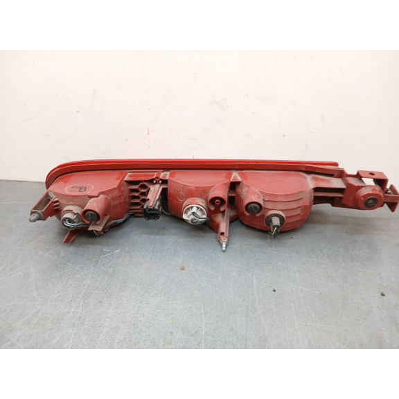 Recambio de piloto trasero derecho para nissan cube (z12) 1.6 16v referencia OEM IAM   