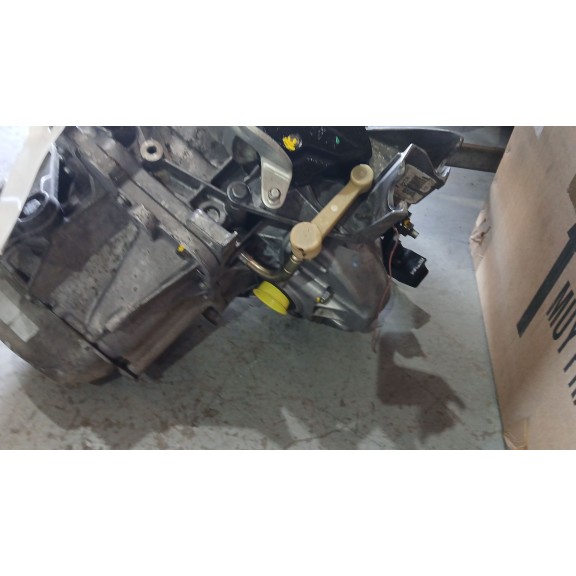 Recambio de caja cambios para peugeot 308 sport referencia OEM IAM 20DP42 B 92.170KM 5V