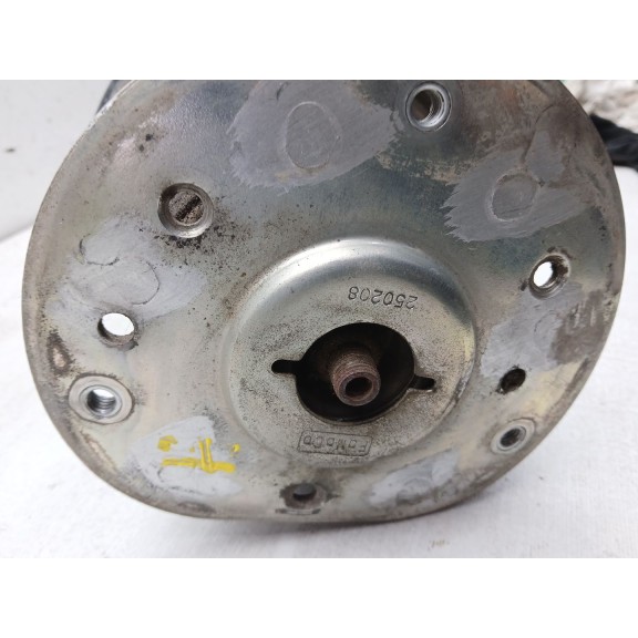 Recambio de amortiguador delantero derecho para land rover freelander (lr2) referencia OEM IAM 6g9118045  