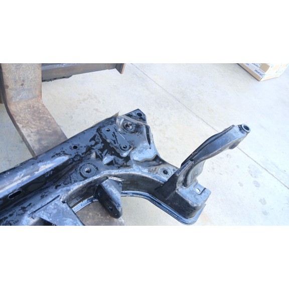 Recambio de puente delantero para ford fiesta vii (hj, hf) 1.0 ecoboost referencia OEM IAM   