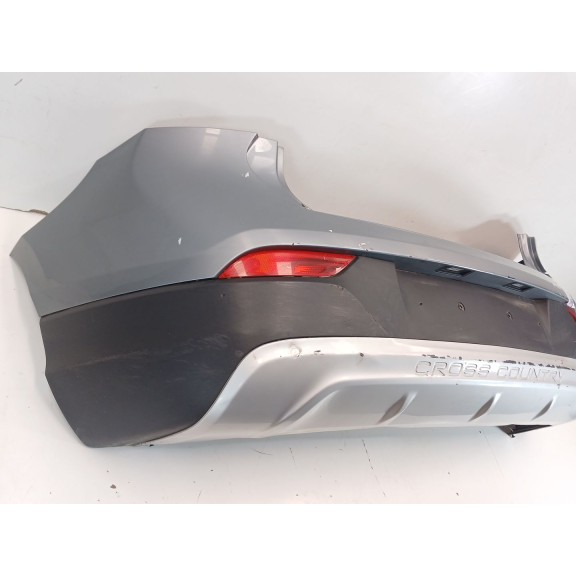Recambio de paragolpes trasero para volvo v40 hatchback (525) d2 referencia OEM IAM   