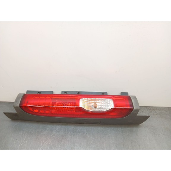 Recambio de piloto trasero izquierdo para nissan primastar furgoneta (x83) 2.0 dci 115 referencia OEM IAM   