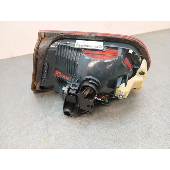 Recambio de piloto trasero izquierdo interior para bmw 3 (f30, f80) 318 d referencia OEM IAM H37371111027M0G  