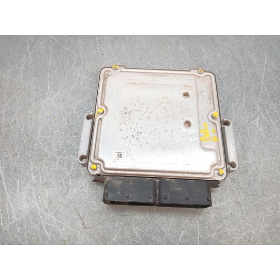 Recambio de centralita motor uce para opel combo d edition l1h1 referencia OEM IAM 55283323 0281033461 