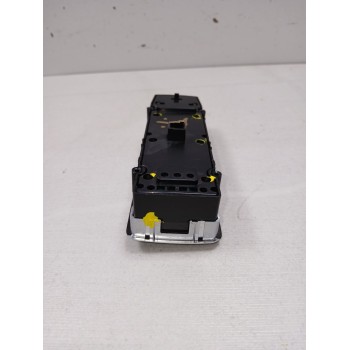 Recambio de mando elevalunas delantero izquierdo para mercedes-benz clase b sports tourer (w246, w242) b 180 cdi (246.200) refer