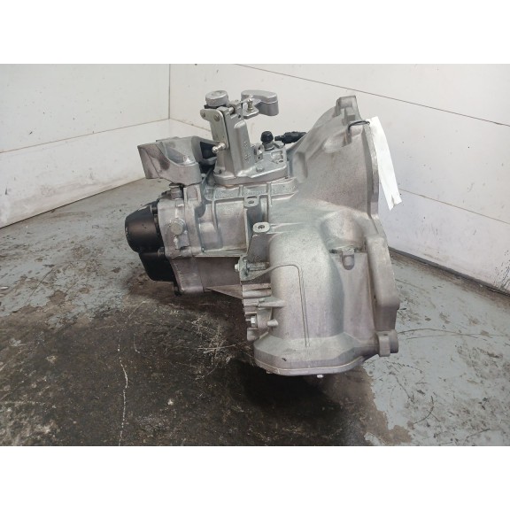 Recambio de caja cambios para opel corsa e 120 aniversario referencia OEM IAM 24580479 B 